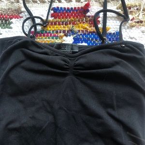 Guess tank